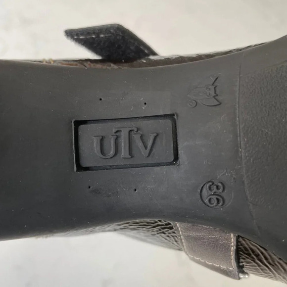 Un Tour en Ville Casual Funky Sgl Strap Patent Leather Shoes Brown Grey Sz 36 - Picture 10 of 12